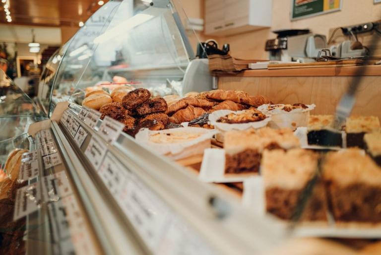 Unsere Kuchenauswahl von Bücker's Backmanufaktur